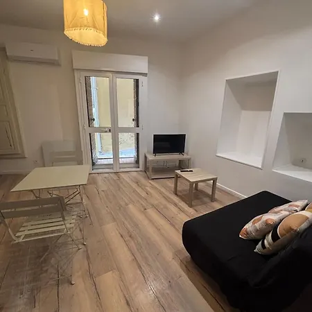 Charming 2-room Boulevard Paoli Apartment Bastia (Corsica)